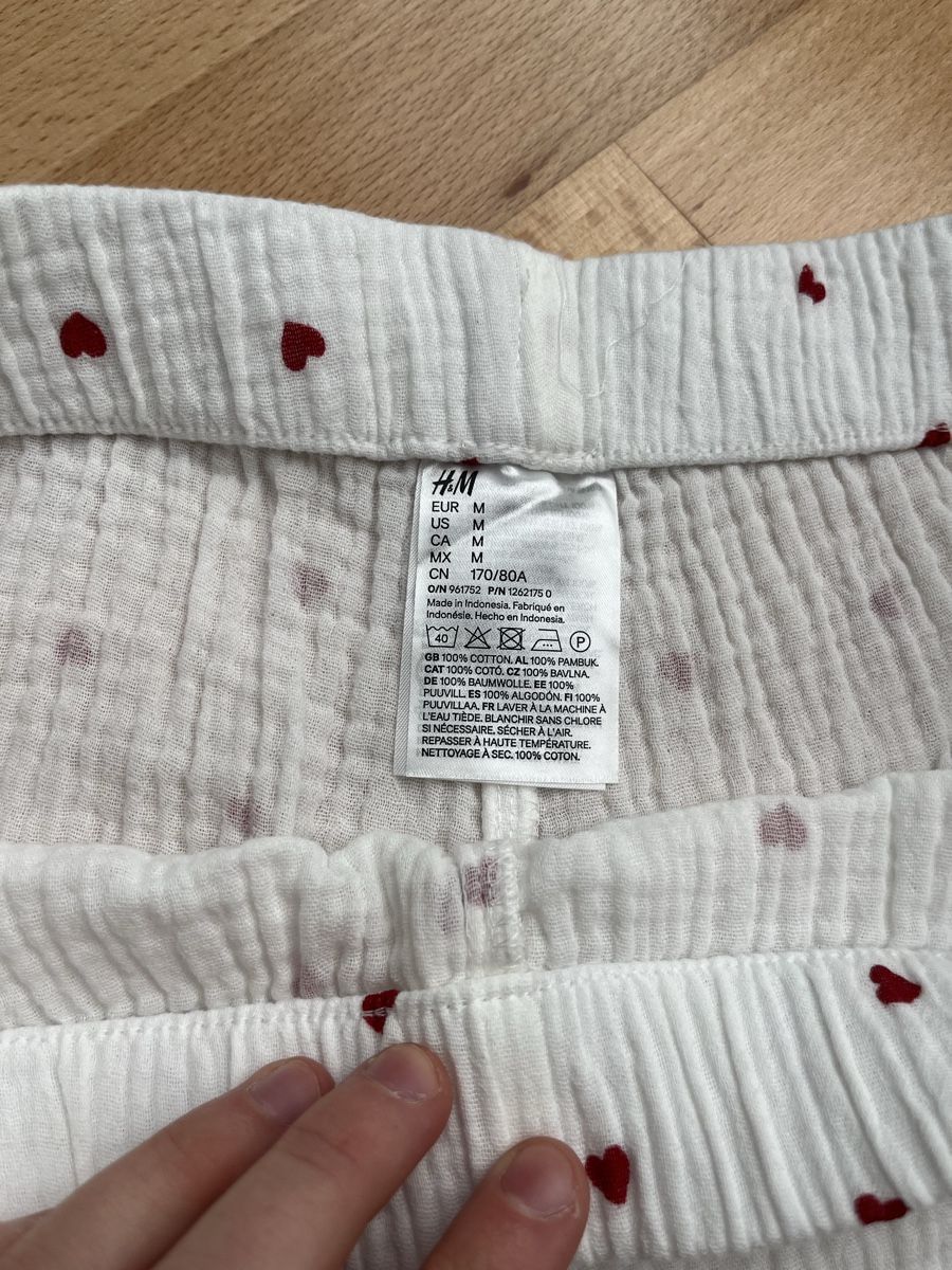 H&M Hosen: Musselin Hose Herz H&M – Gebraucht aus Zuzwil SG von dieschnellemichelle 2