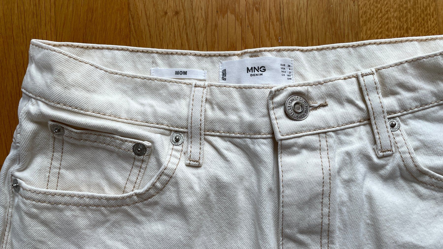Mango Jeans: Mom Jeans Mango Grösse 36 – Nuovo (secondo la descrizione) da Burgdorf venduto da Crown. 2