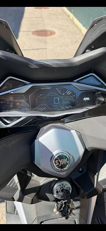 Scooter: SYM Cruisym 125 – Usato da Villa Luganese venduto da sio_w79p 1