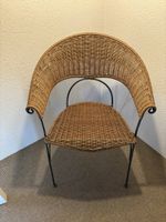 Korbsessel mit Metallgestell guter Zustand