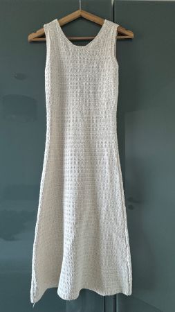 Elegant Knitted Dress, Cream, Midi-Length with slit✨