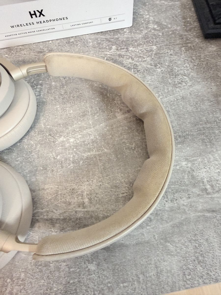 Bang & Olufsen Cuffie: Bang & Olufsen HX Bluetooth Kopfhörer – Usato da Thayngen venduto da Karbonara 1