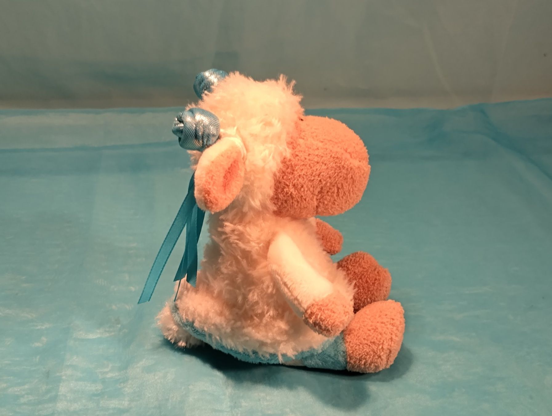 Nici Giocattoli: NICI Schaf mit Haarbändeli und Röckli, L: 20cm – Nuovo (secondo la descrizione) da Bellach venduto da JingleCherry 3