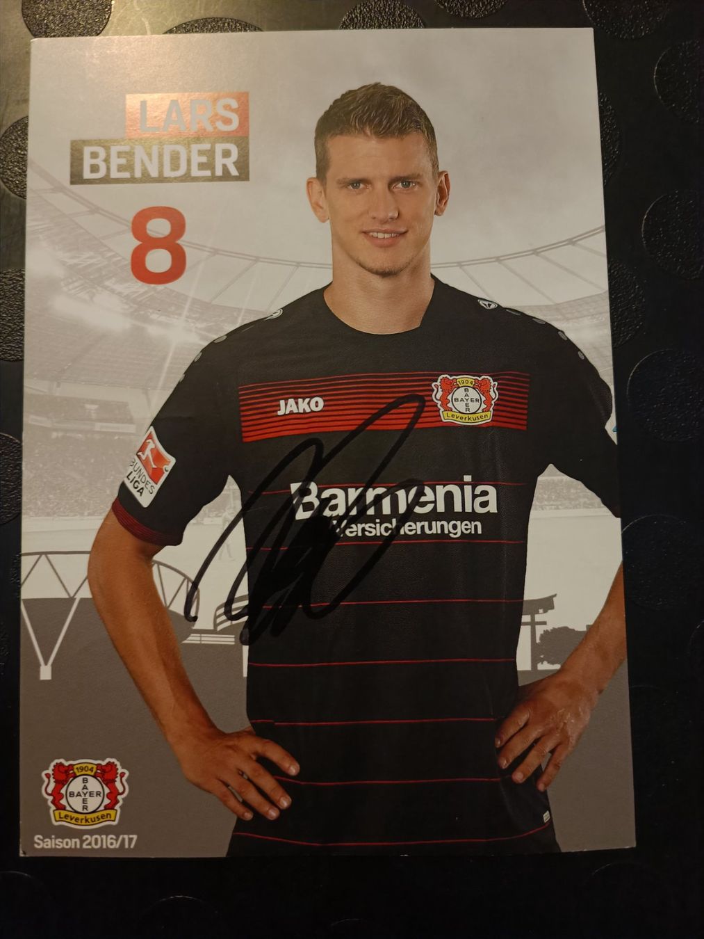 Autogramme: Lars Bender - Bundesliga - Handsignierte Autogrammkarte – Gebraucht aus Menziken von Artographs