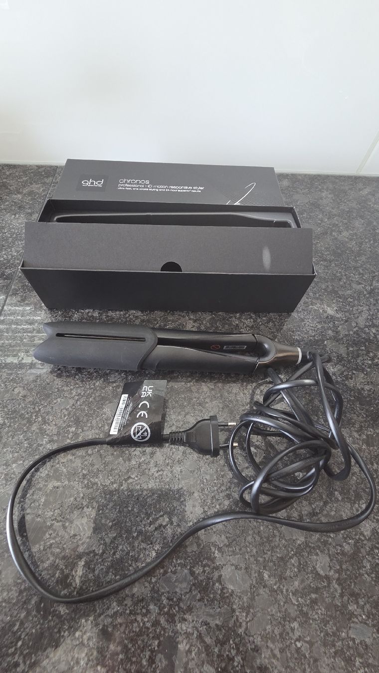 GHD Piastre & Arricciacapelli: GHD Chronos Professional HD Motion-Responsive Styler – Usato da Grüningen venduto da scotus82 1