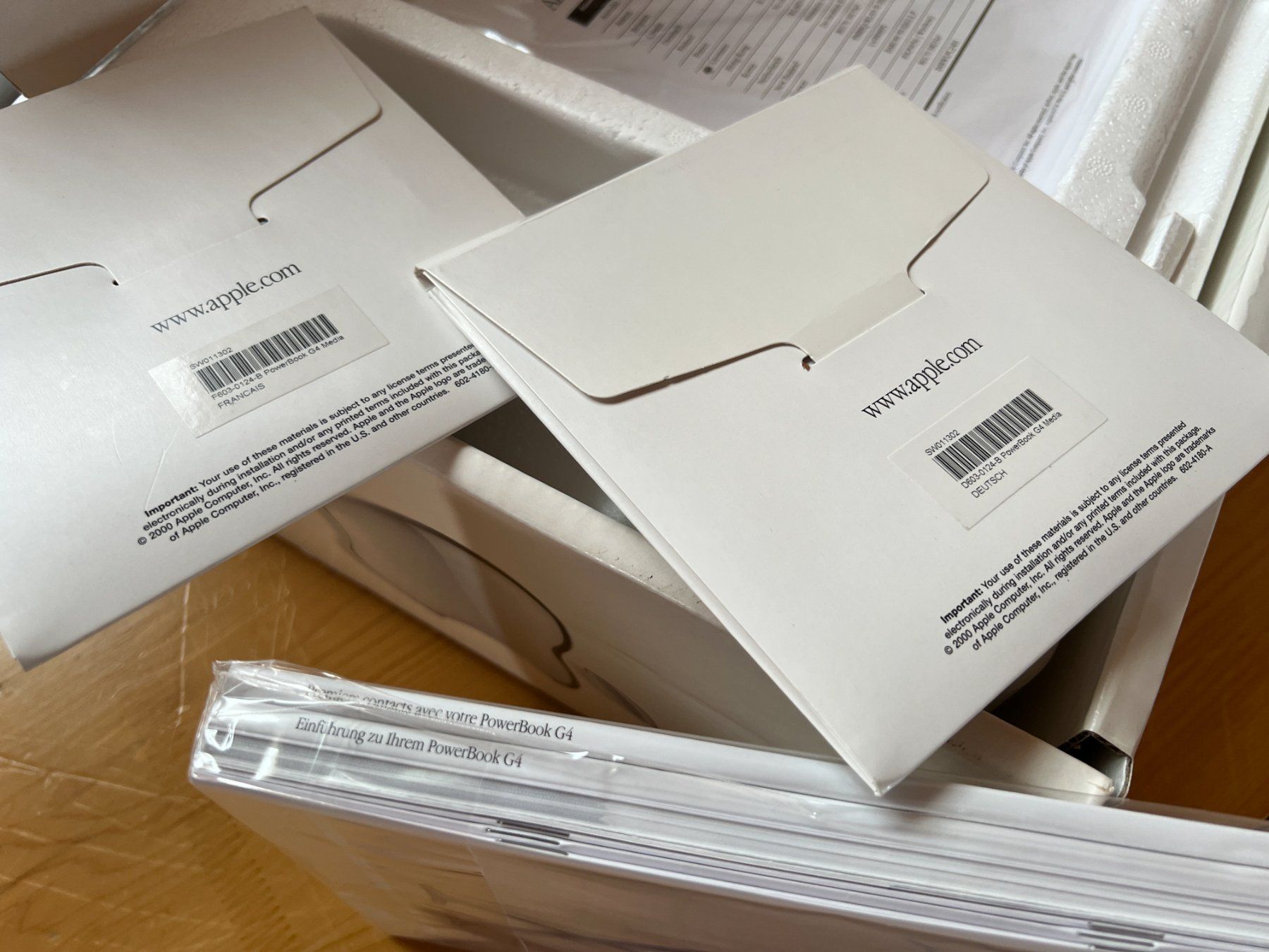Apple Notebook: Original Apple PowerBook G4 Titanium-Verpackung – Usato da Lütisburg venduto da wiesenpippau 7