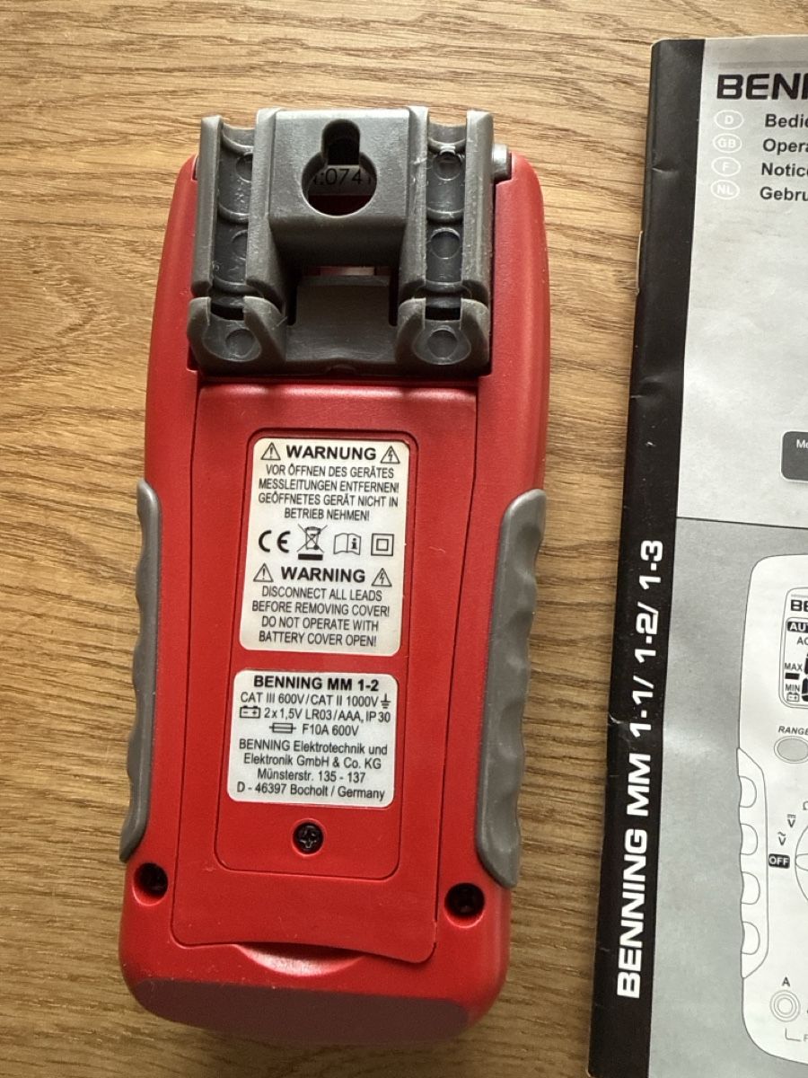 Misurare: BENNING MM 1-2 Multimeter mit Zubehör und Anleitung – Usato da Weiningen ZH venduto da -Adenin- 1