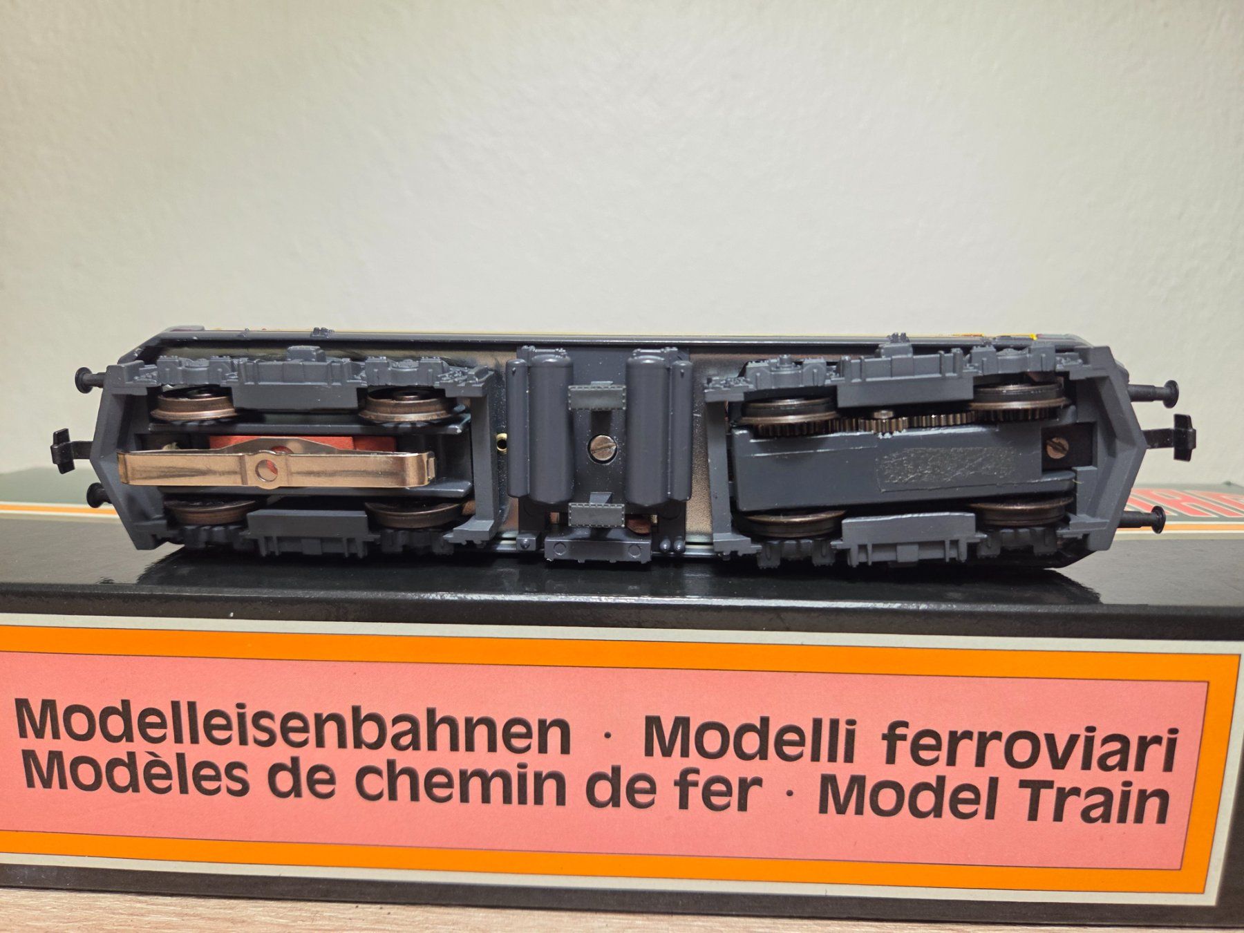 Hag Modellini di ferrovie: Hag 274 E-Lok Re Re 4/4' SBB Digital H0 – Usato da St-Aubin-Sauges venduto da Lo_Go 5