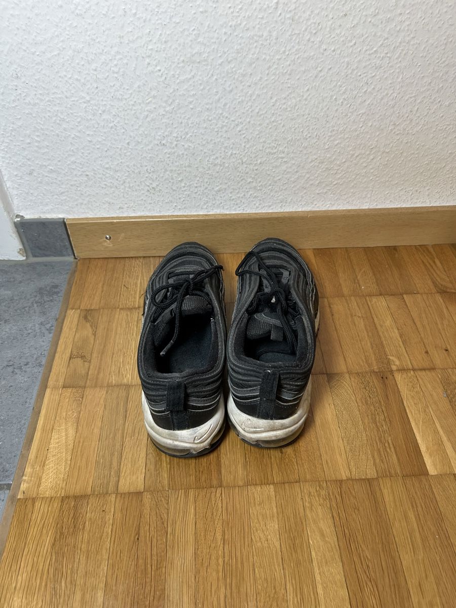 Nike Scarpe da uomo: Nike Air Max 97 schwarz Grösse 40 – Usato da Bern venduto da sor_5lyt 2
