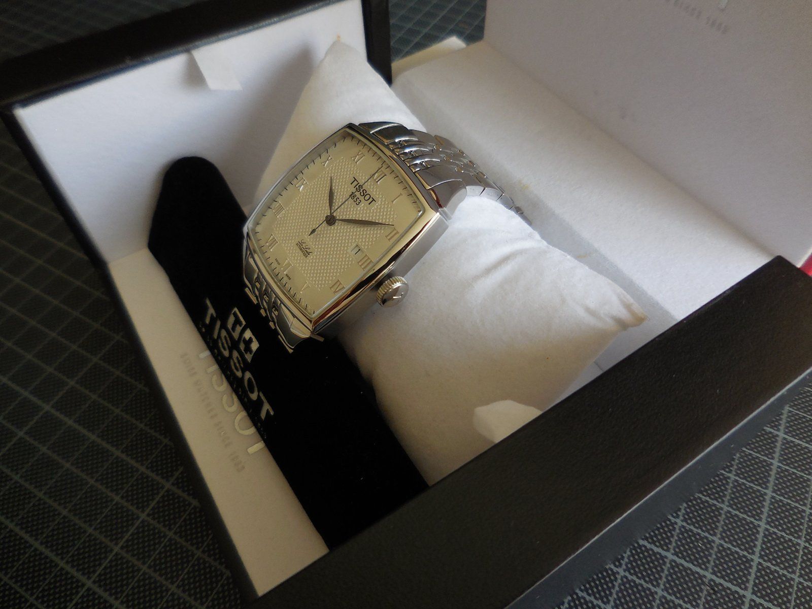 Tissot Orologi: TISSOT Le Locle Square automatic – Nuovo e nell'imballaggio originale da Waldstatt venduto da 37bernhard79 2