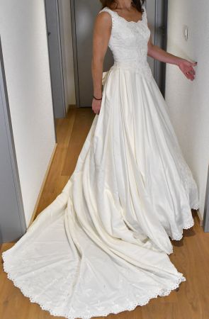 Robe de mariée - Taille 34 / Hochzeitskleid - Grösse 34