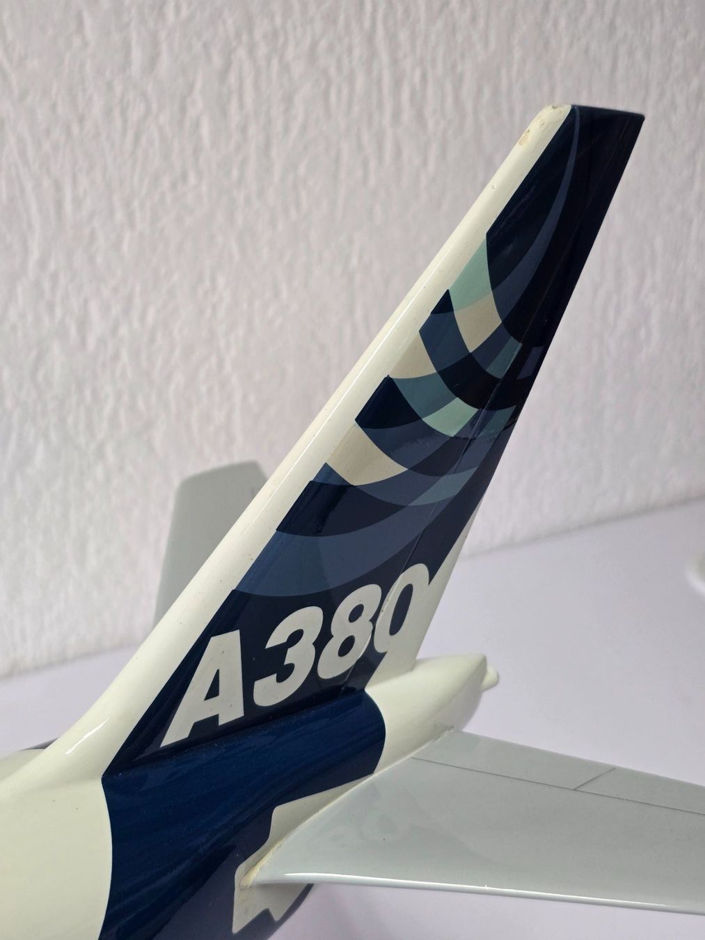 Kit di modellismo & Modellini statici: Daron, Sky Marks, usw. Airbus A 380, Werksfarben, – Usato da Kloten venduto da Nicola2 8