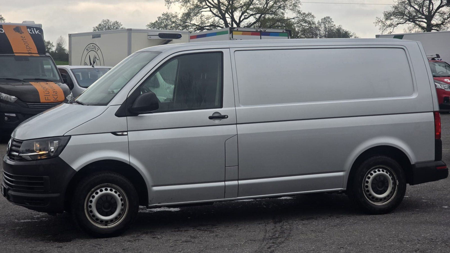 VW Veicoli commerciali: VW T6 Sortimoeinbau – Usato da Emmenbrücke venduto da meu_2j8p 2