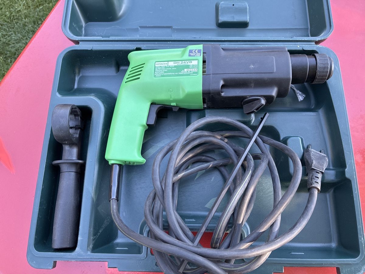 Hitachi Trapani: Bohrhammer Hitachi DH 24VB mit Koffer  – Usato da Zuzwil SG venduto da simbo11 2