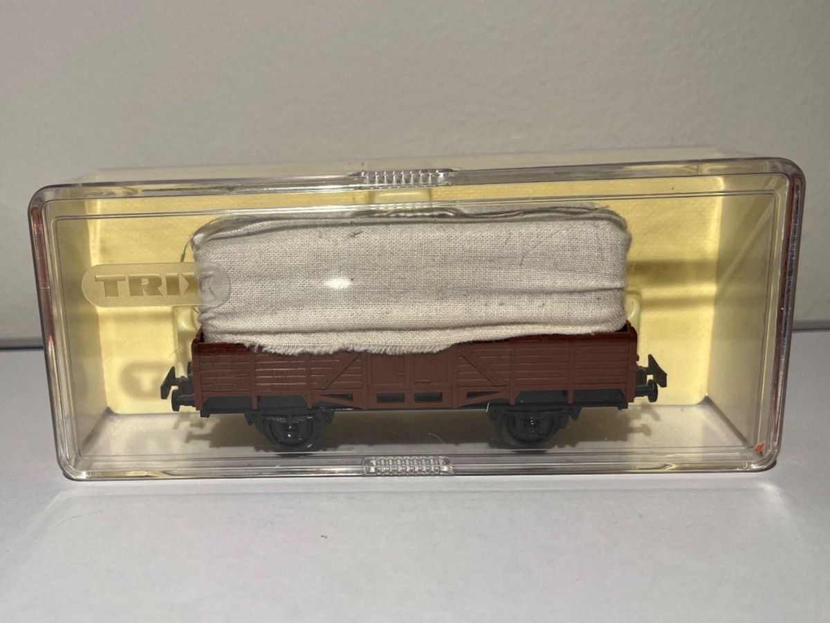 Trix Modellini di ferrovie: Trix H0 Reise- und Güterwagen – Usato da Schaffhausen venduto da cherren75 4