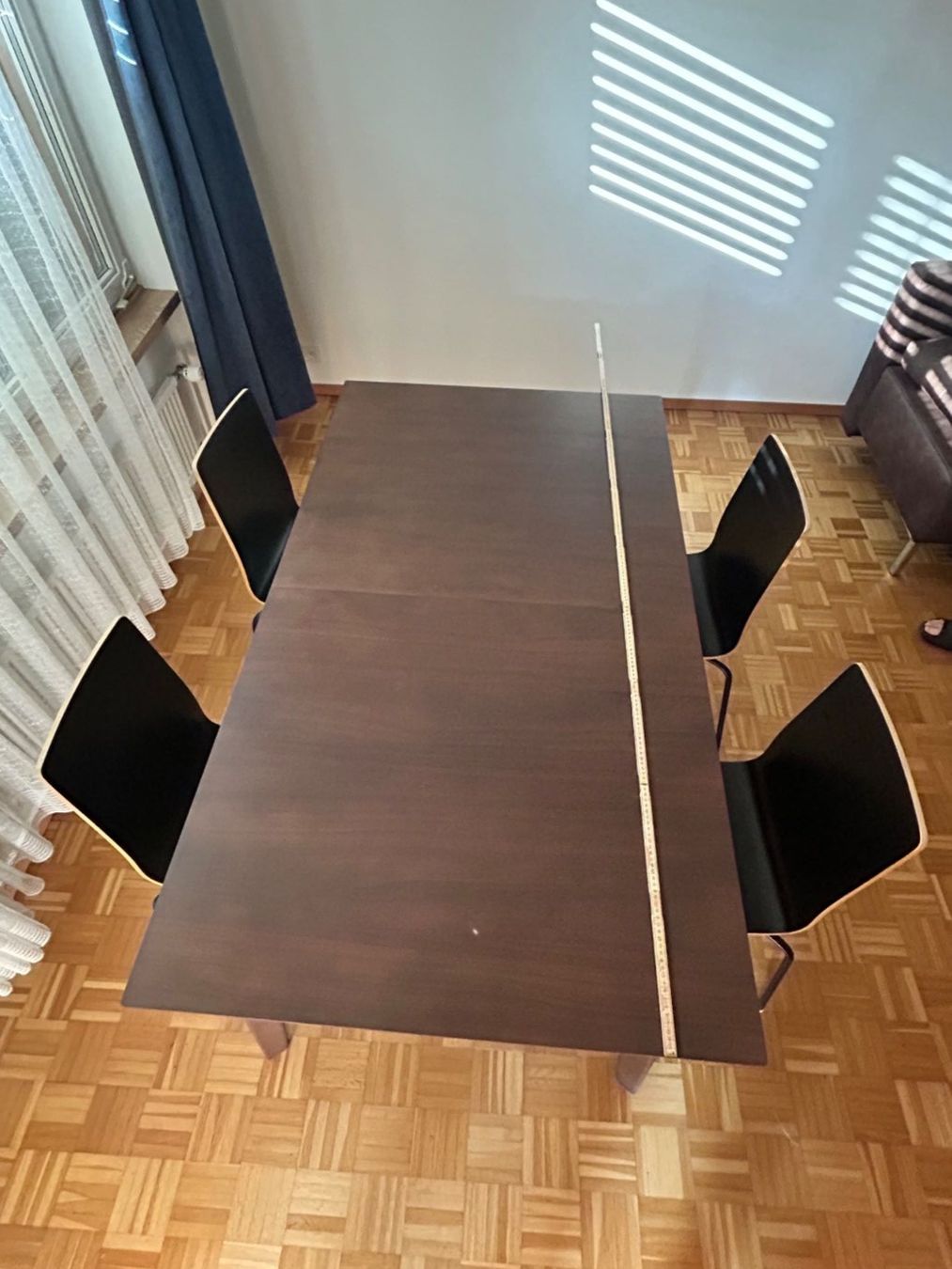 Ikea Set di tavolo e panche: Wohnzimmertisch mit 4 Stühlen IKEA – Usato da Malters venduto da DPHandel 1