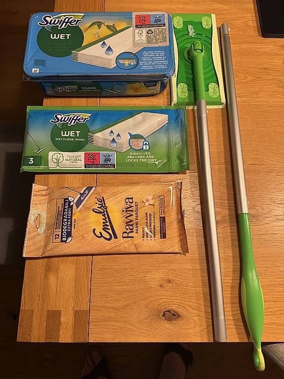 Sonstige Reinigungsgeräte: Swiffer Wet – Gebraucht aus Locarno von pat_gtn8