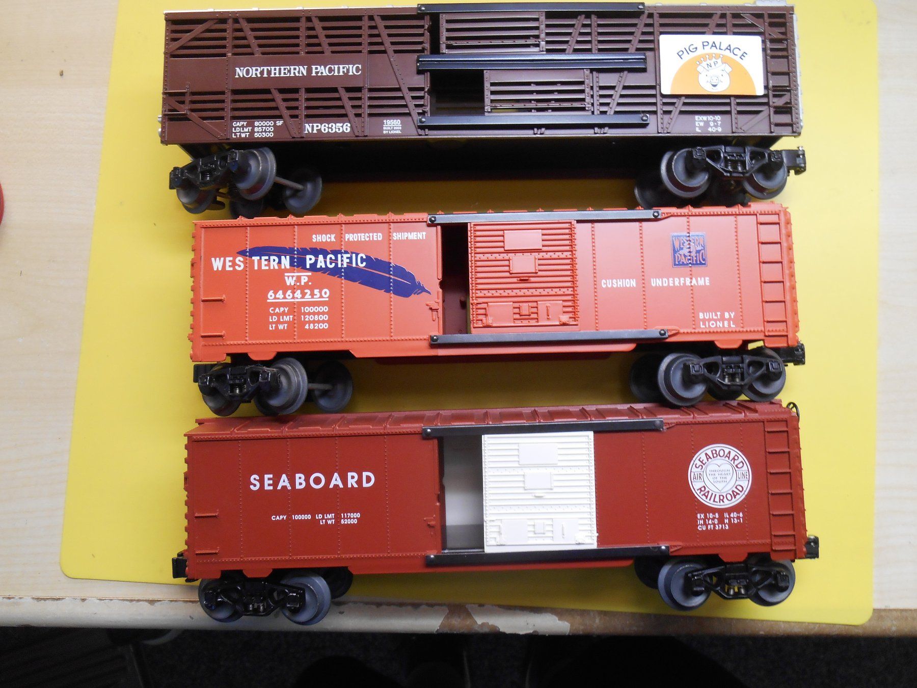 Lionel Modellini di ferrovie: 3 x LIONEL BOX CARS – Usato da Wohlen AG venduto da timpojim1