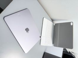 Apple iPad Air 11" (2025) 128 Go Violet + Magic Keyboard
