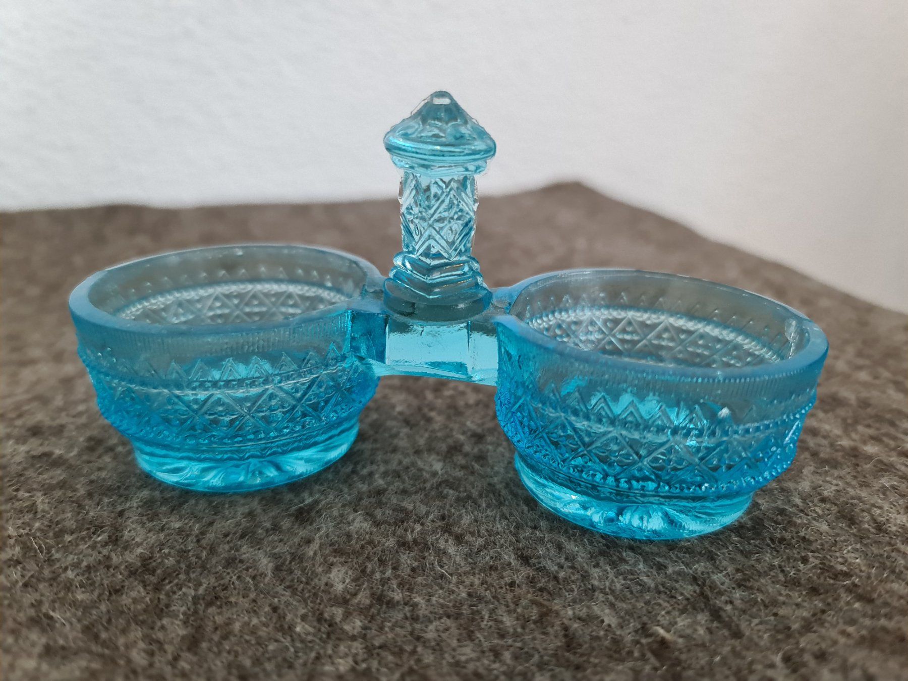 Tutte le decorazioni: Antike Salière - Salznapf, blau – Usato da Uster venduto da Cruleye