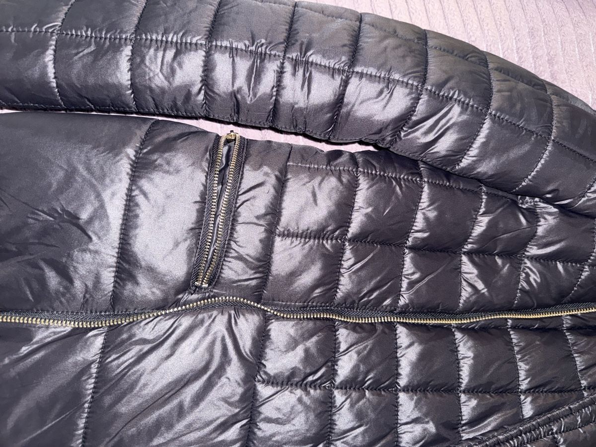 Morgan Giacche: Morgan schwarze Jacke mit Gold Details – Usato da Winterthur venduto da yar_dpp8 2