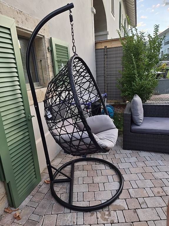 Poltrone pensili da giardino: Fauteuil suspendu – Usato da Crissier venduto da nkummer1 2