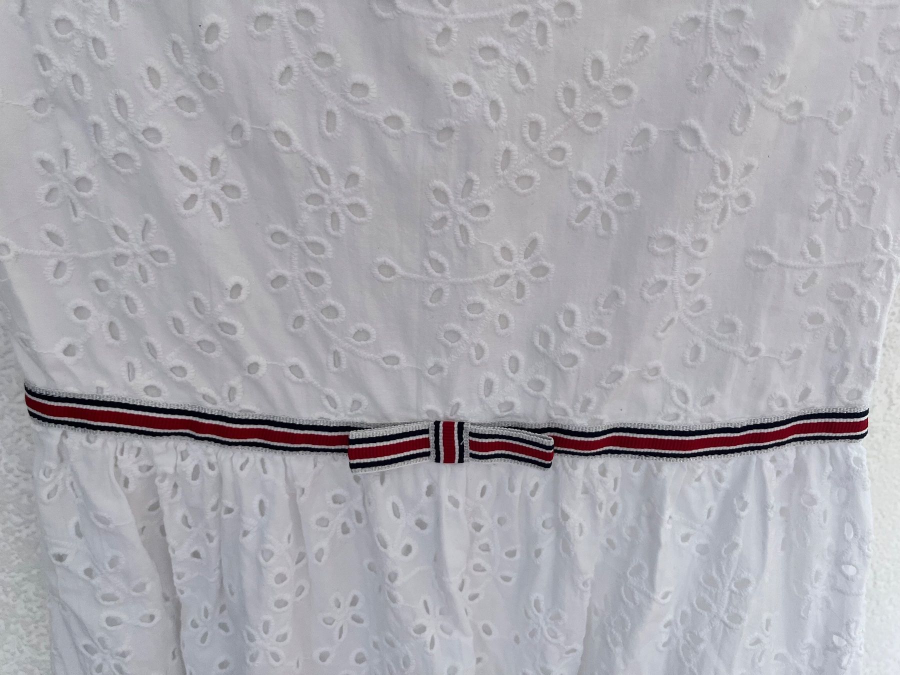 S.Oliver Vestiti & Gonne: S. Oliver 140 Kleid weiss – Usato da Horgen venduto da Hoppelhase11 1
