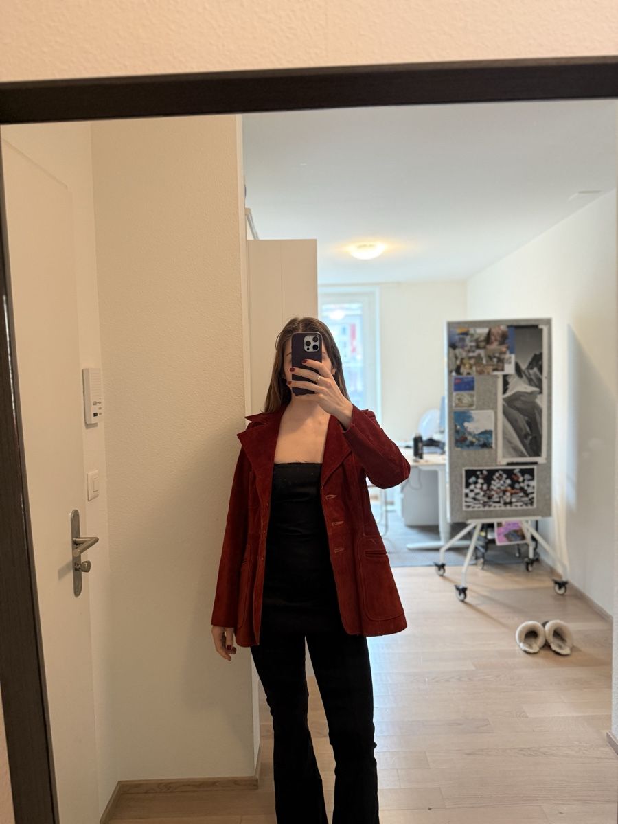 Giacche: Vintage red suede jacket – Usato da Zürich venduto da AlineCr
