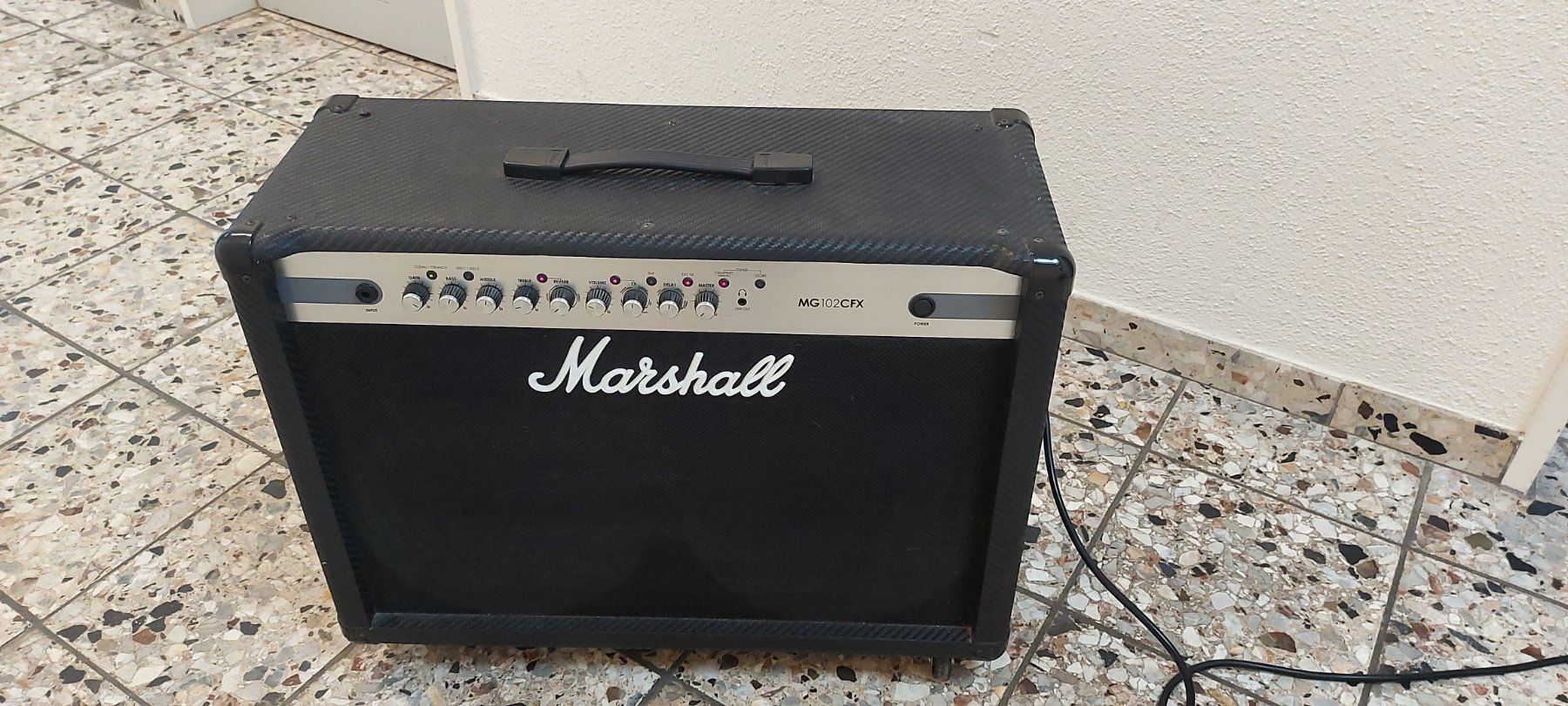 Marshall Amplificatori: Marshall MG102CFX Combo amp.für e-gitarre – Usato da Glattbrugg venduto da Swissmusik