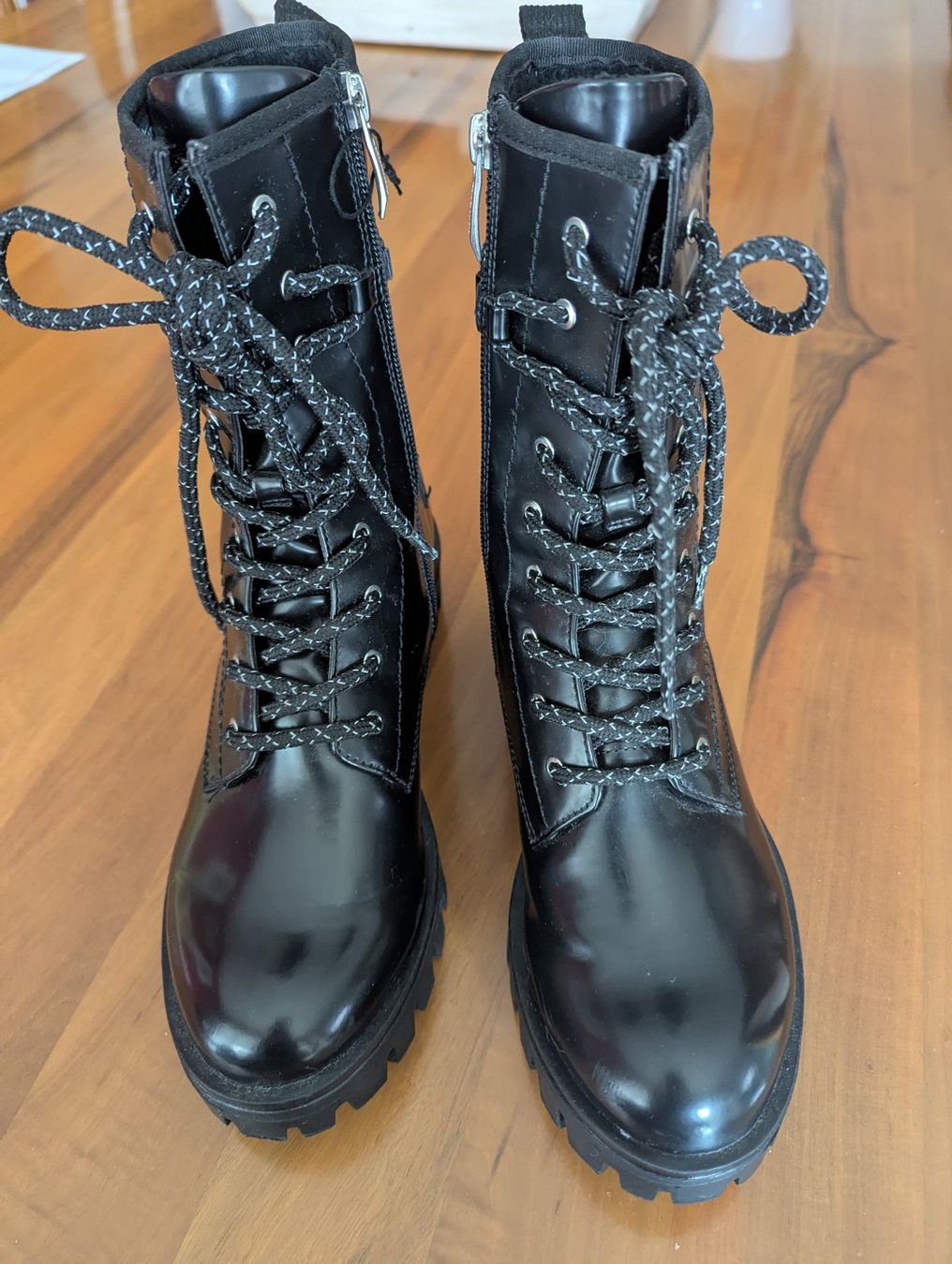 Scarpe da donna: Stiefeletten Gr. 39, Tamaris – Nuovo (secondo la descrizione) da Staufen venduto da qualiton