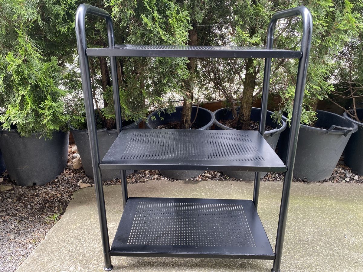 Étagères: Kellergestell schwarz 90x64x36cm – D'occasion à Seewen SZ par shaky01