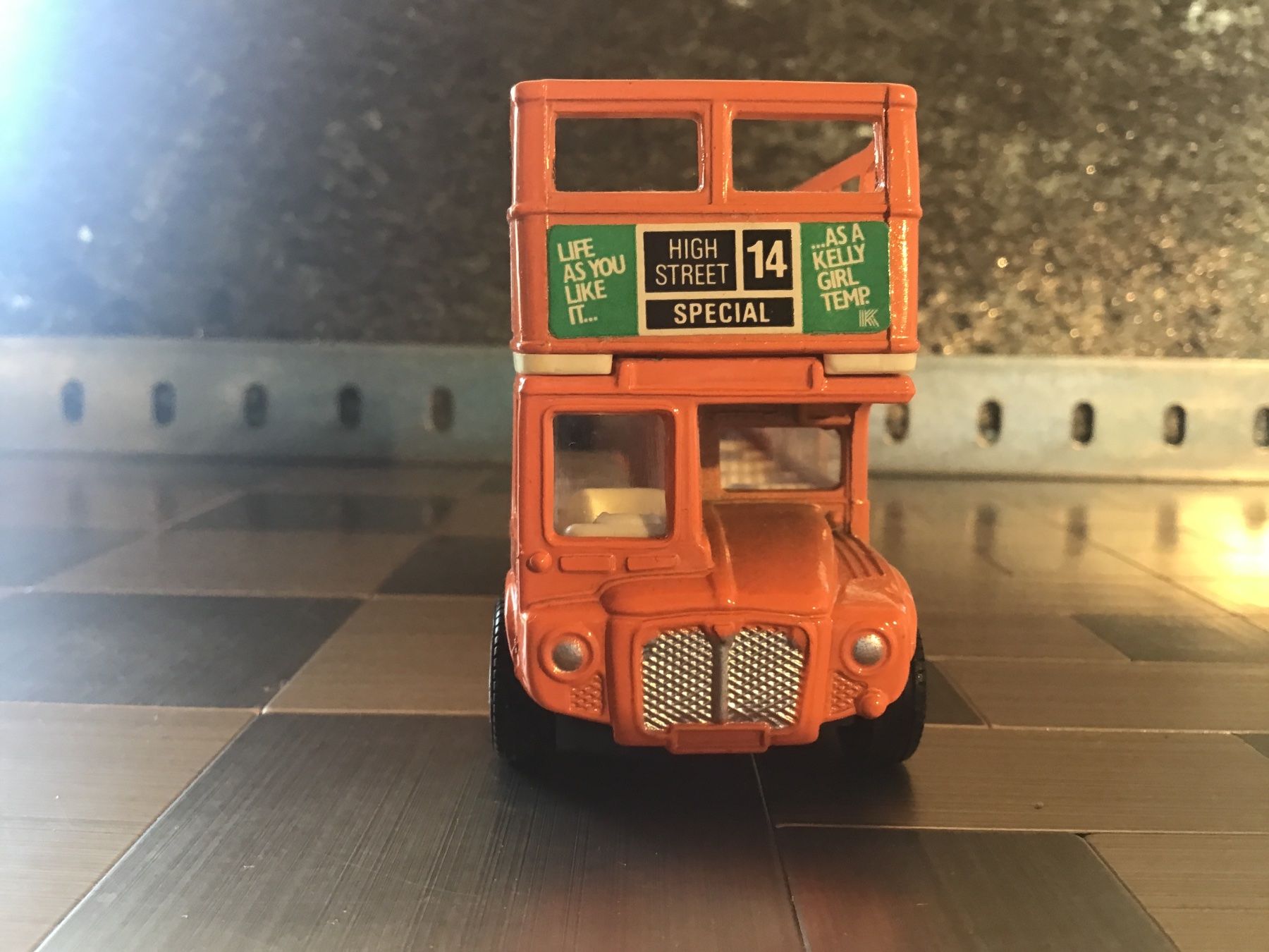 Corgi Toys Modellbausätze & Standmodelle: MODEL CORGI – Gebraucht aus Männedorf von Spezial-Modelle 1