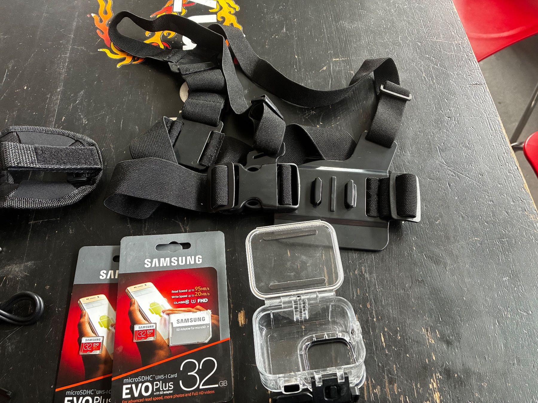 Gopro Action Cam: GoPro 8 umfangreiches Set – Usato da Zollbrück venduto da outlet16 4