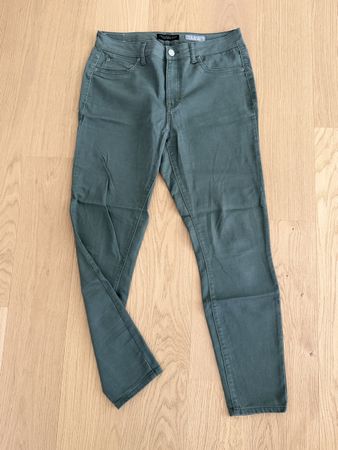 Jeggings Hose Aeropostal Gr. 10 (40) Regular