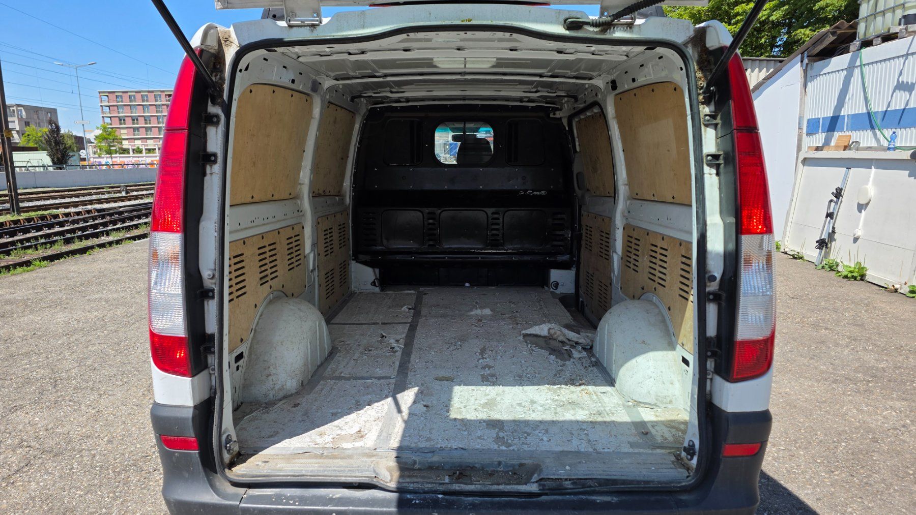 Mercedes-Benz Nutzfahrzeuge: MB Vito 111cdi – Gebraucht aus Arbon von .Tropxe. 7
