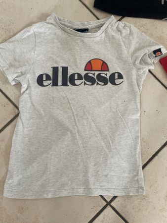 Cooles Ellesse T-Shirt, Gr. 128-134, Top Zustand