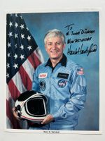 Weltraum OU H. Hartsfield NASA Original Porträt 8*10signiert