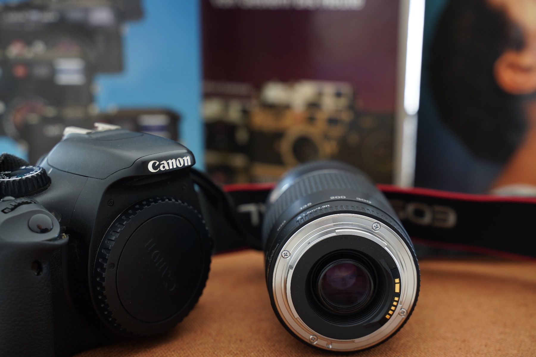 Canon Fotocamera: Canon EOS 550D - 75-300mm - 1:4-5.6 – Difettoso da Dagmersellen venduto da sim_zqh8 3