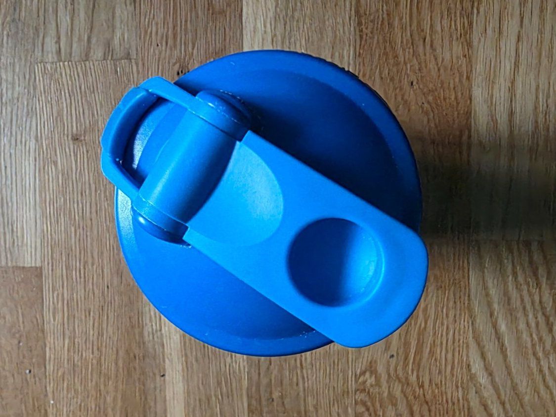 Borracce & Thermos: Blender Bottle blau – Usato da Bern venduto da KavIndustries 1