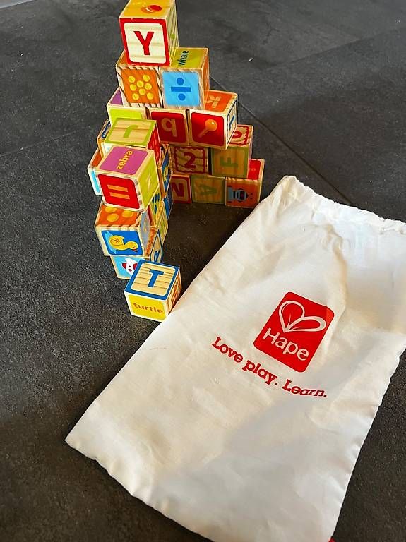Hape Spielzeuge: Hape ABC Klötzchen – Gebraucht aus Oberwil i. S. von Kristiin 2