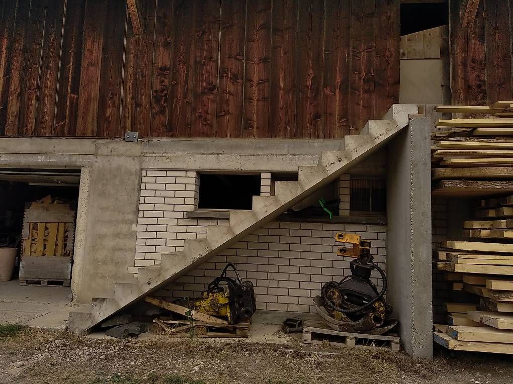 Scale: escalier en béton – Usato da Goumois venduto da yop_26p5 1