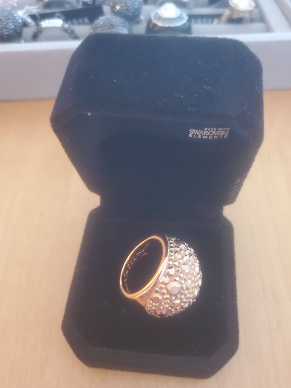 Swarovski Anelli: Swarowski Ring Phantasya Grösse 56 neu – Nuovo (secondo la descrizione) da Balsthal venduto da redcarpet 4