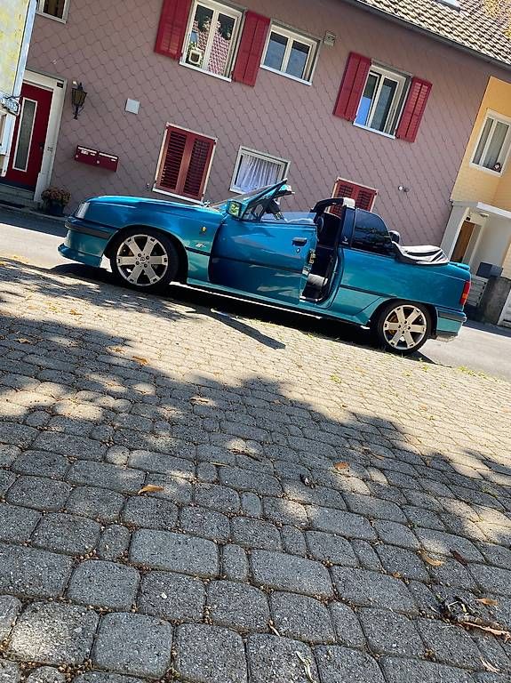 Automobili: Opel Kadett – Usato da Lommiswil venduto da SimParte 1