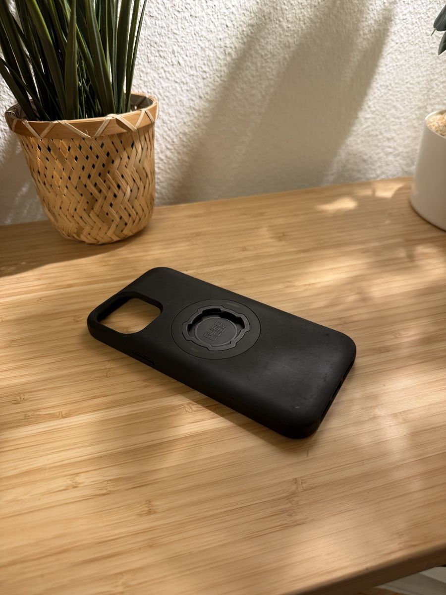 Quad Lock Cover & Protezioni schermo: QuadLock Iphone 12 Pro Max Hülle – Usato da Luzern venduto da Jack_flow26 4