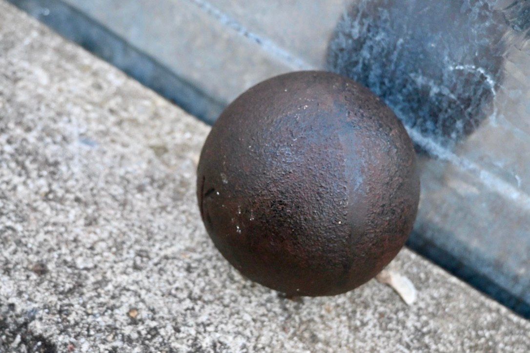 Giochi: Gebrauchte Eisen Kugelstoss Kugel 4 Kilo - 4K / AE – Usato da Pfaffhausen venduto da mono_rec 4