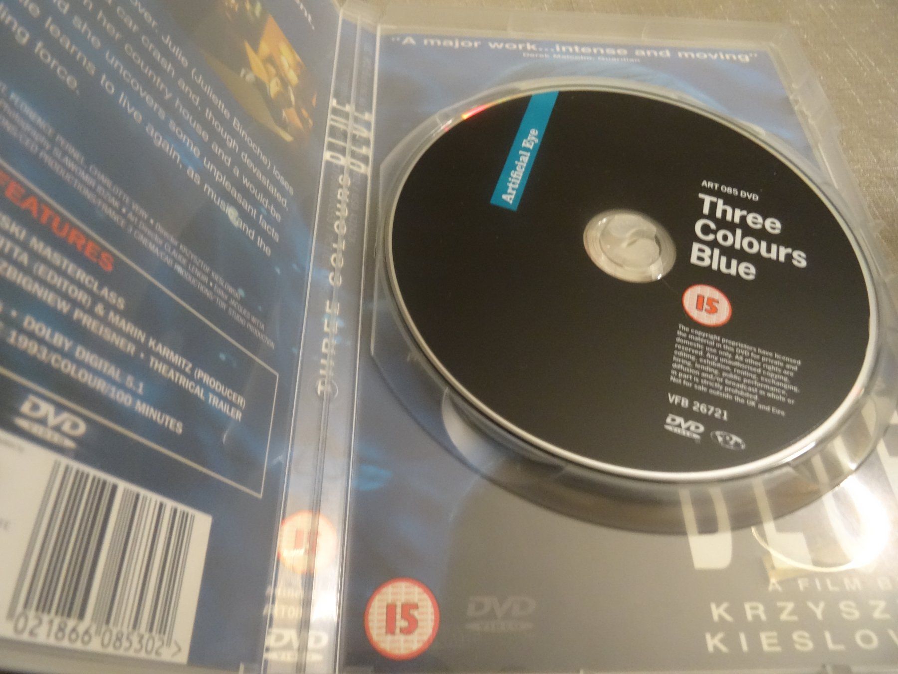 Tutti i DVDs: Three Colours Blue UK DVD mit Juliette Binoche – Usato da Olten venduto da Disc-Verkauf 1