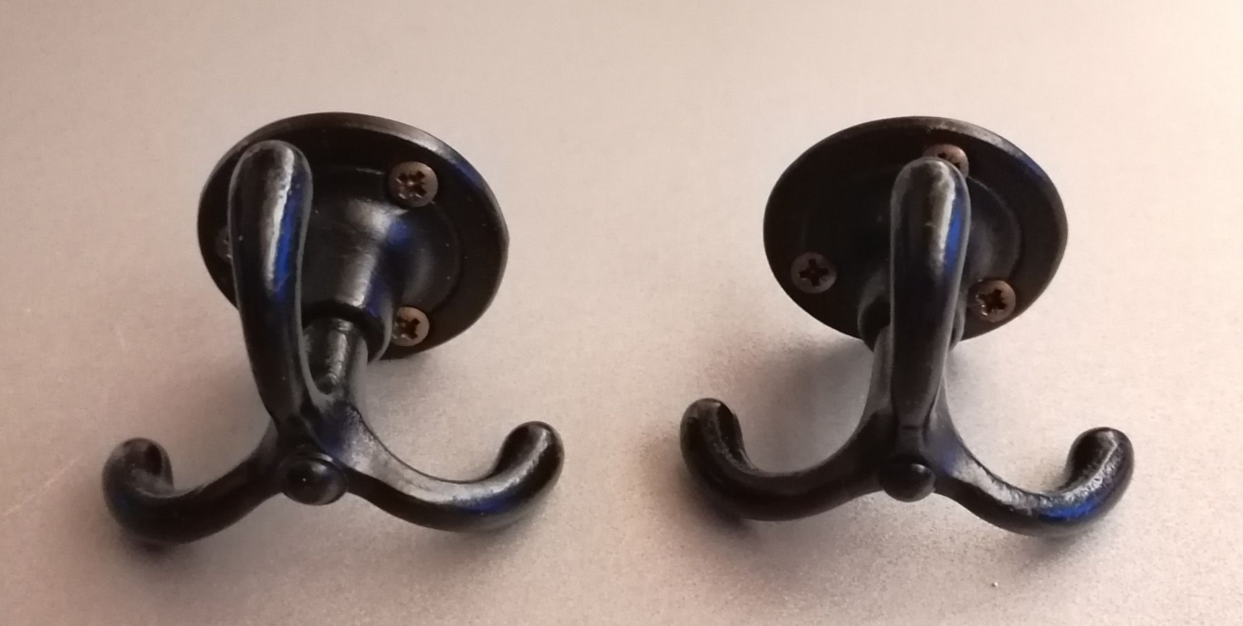 Ferramenta: 2 x Dreifachkaken drehbar – Usato da Schwarzenegg venduto da musi09