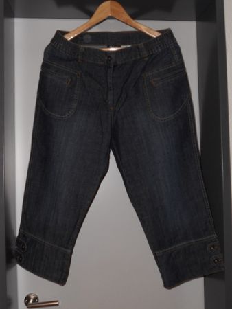 Neu: Jeans-Bermudas - blau - Gr.44