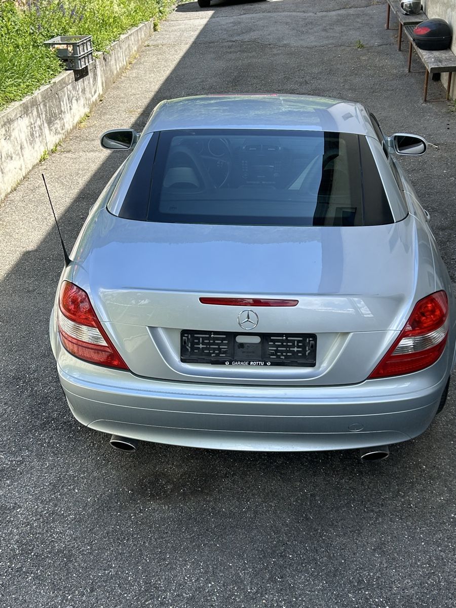 Mercedes-Benz Autos: Mercedes SLK 350 V6 – Gebraucht aus Brig von Madison6 5