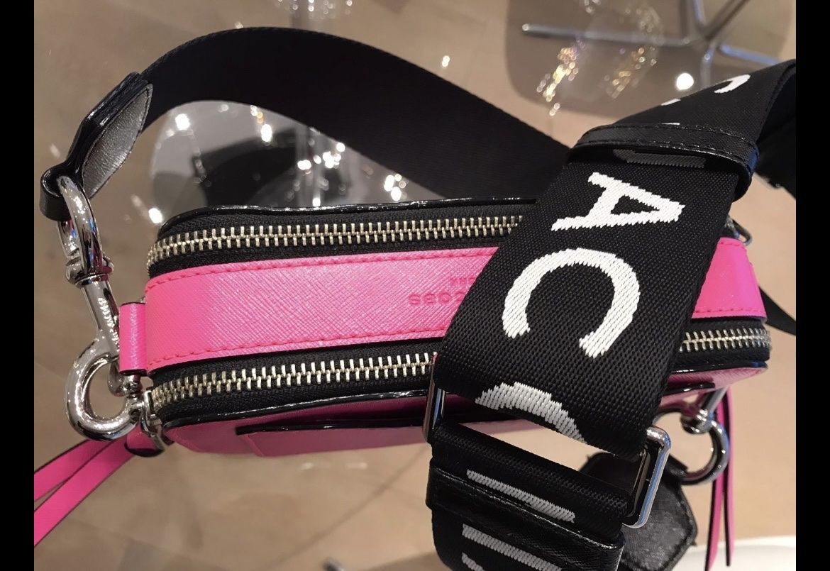 Marc Jacobs Taschen für Damen: Marc Jacobs Camera Bag – Neu (gemäss Beschreibung) aus Wangen b. Olten von jade.b 2